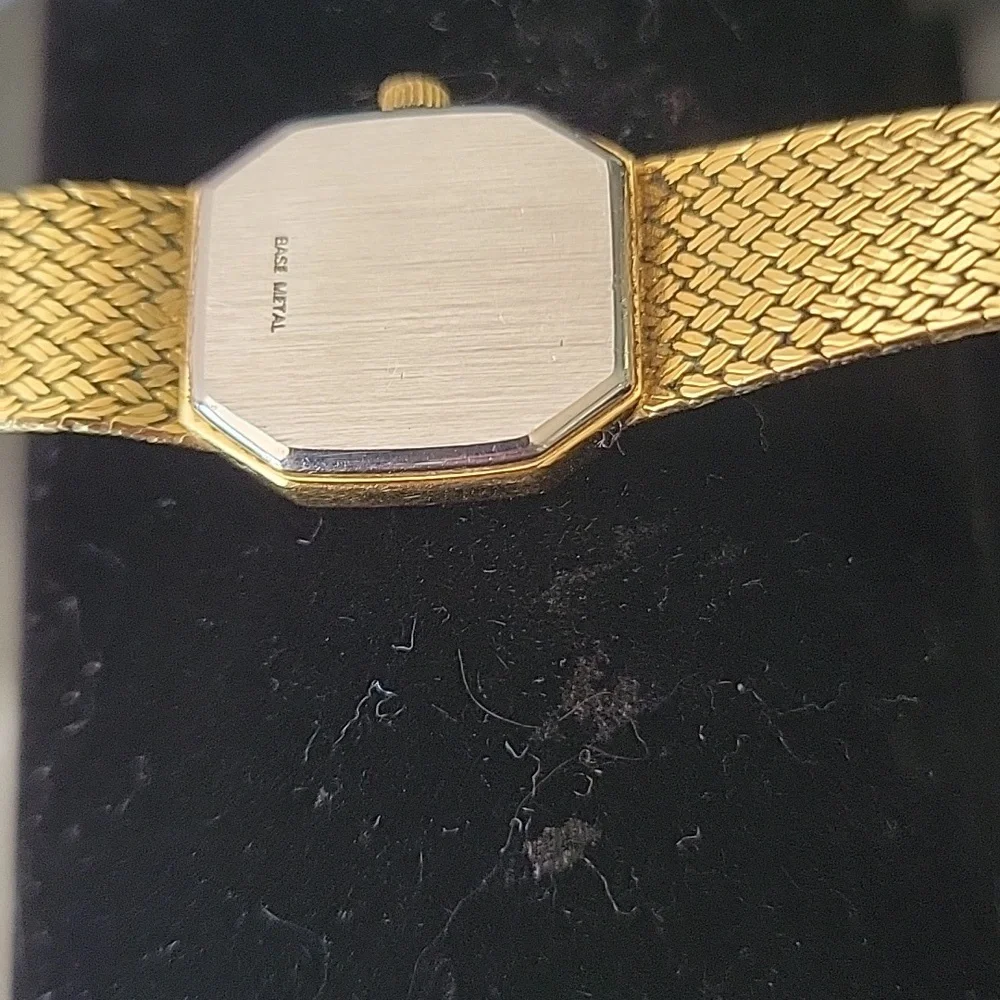 Ladies GT Wittnauer 1970’s Angel Of Lighting Watch Gold Tone Need New Battery